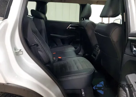 2025 Mitsubishi Outlander Se z USA, uszkodzony, nr VIN JA4T5VA95SZ034520